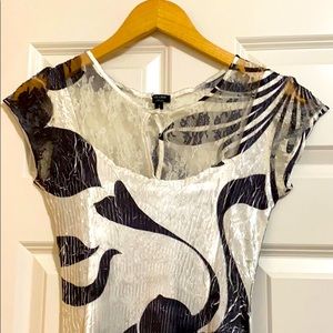 Komarov silky stretch dress with lace detailing